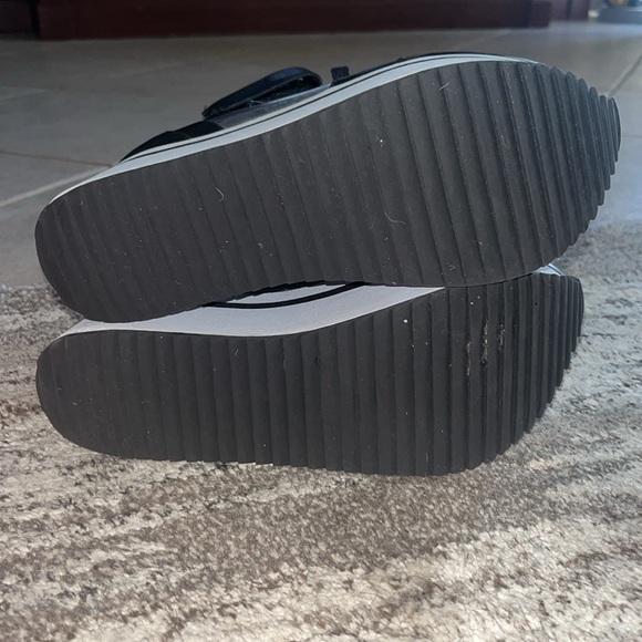 Ruthie Davis black platform sneakers - barely worn. Super comfortable. - Picture 4 of 9